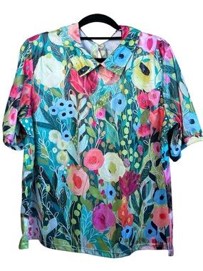 Women's colorful flowered blouse with short sleeves XL.